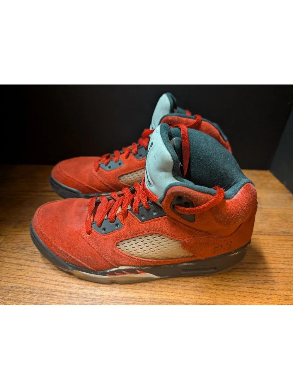 Air Jordan 5 Retro Raging Bull Varsity Red Suede Mid Top DD0587-600 Sz 9